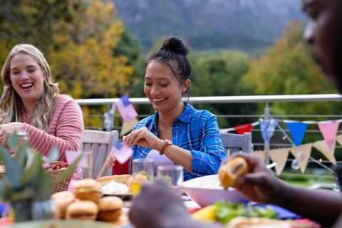 Food Festivals Travel: Insights into Traditional Food Festivals